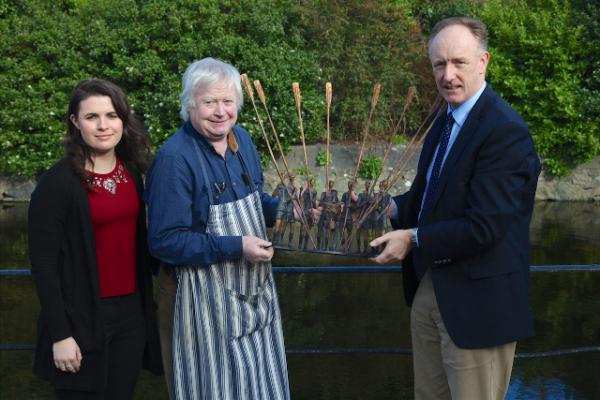 Rowing Sculpture Goes under the Hammer for Charity!