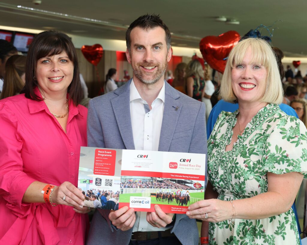 Attendees at smiling at the Croí Race Day